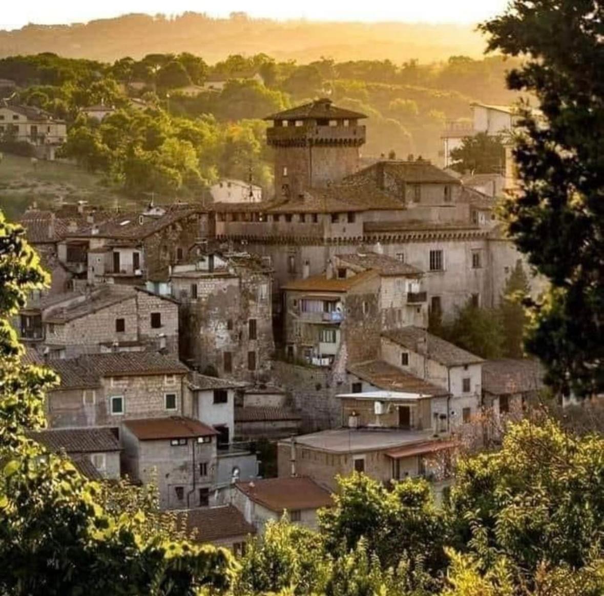 Апартаменты Borgo Vecchio Carbognano Экстерьер фото