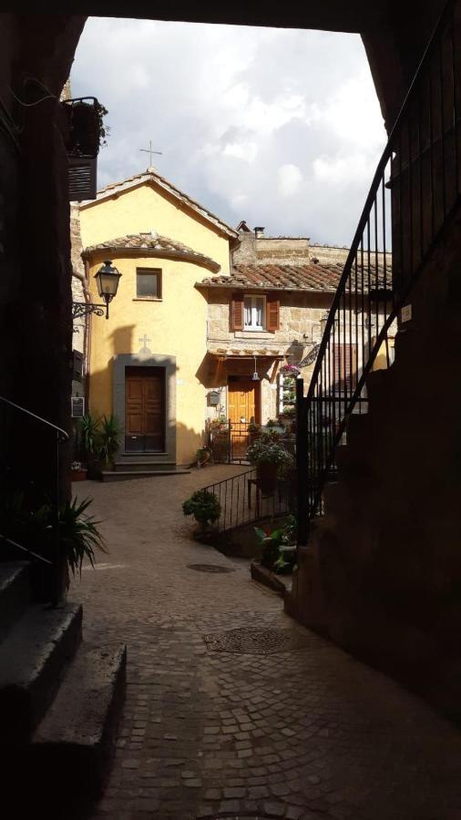 Апартаменты Borgo Vecchio Carbognano Экстерьер фото